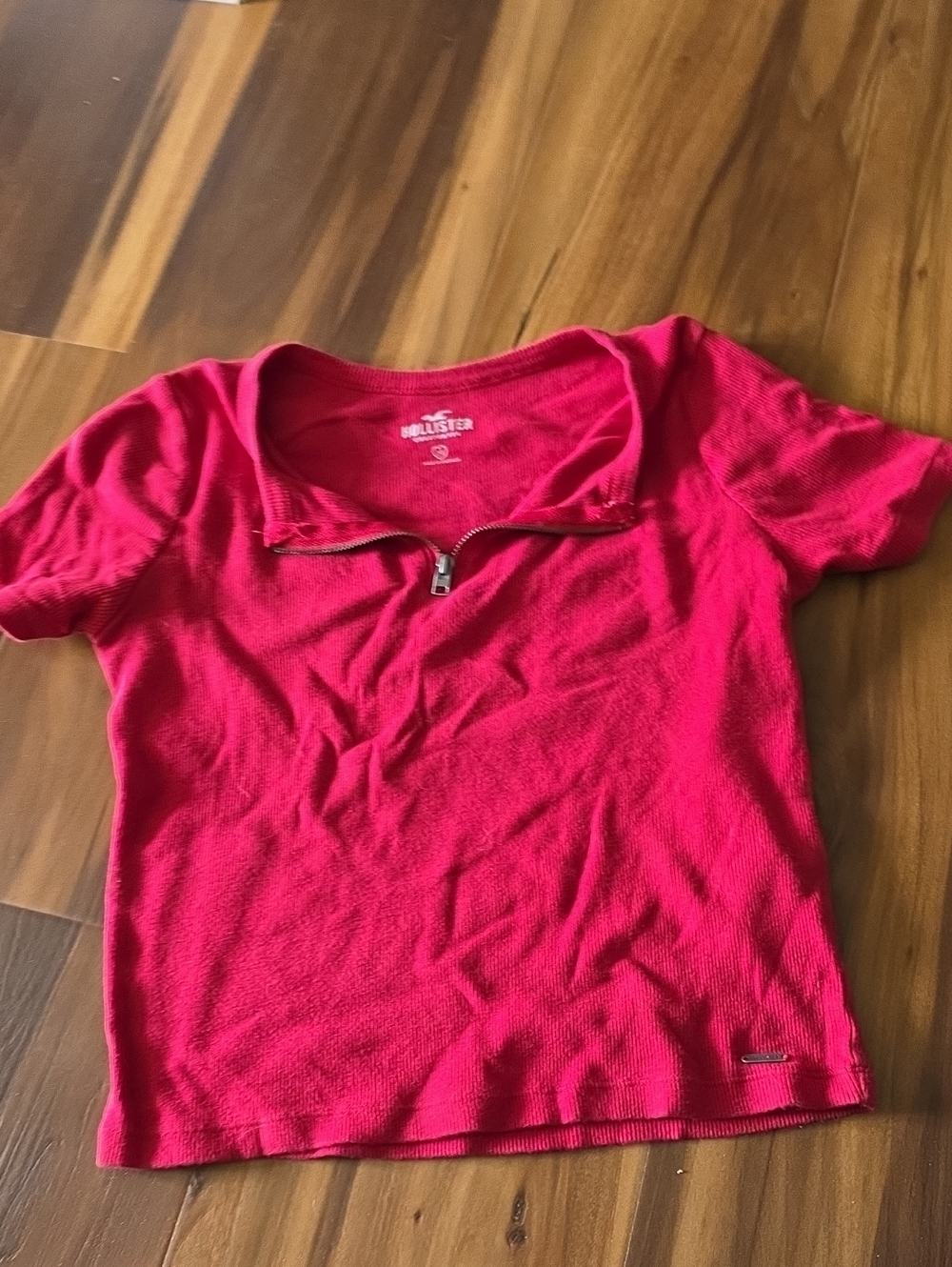 Hollister Hot Red Short Sleeve Zip Front Crop Top